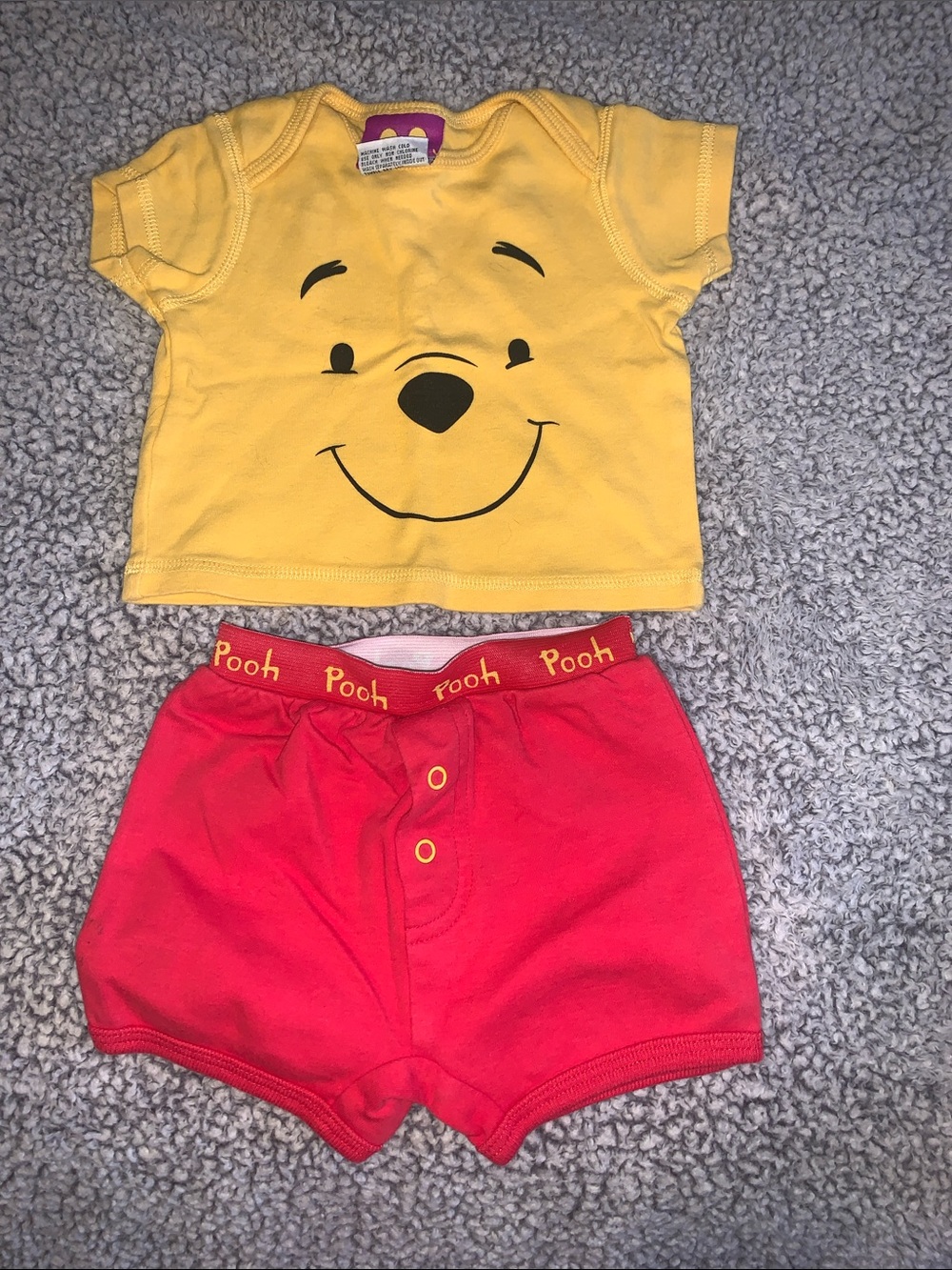 Vintage Winnie the Pooh PJ tee and shorts 3 months old